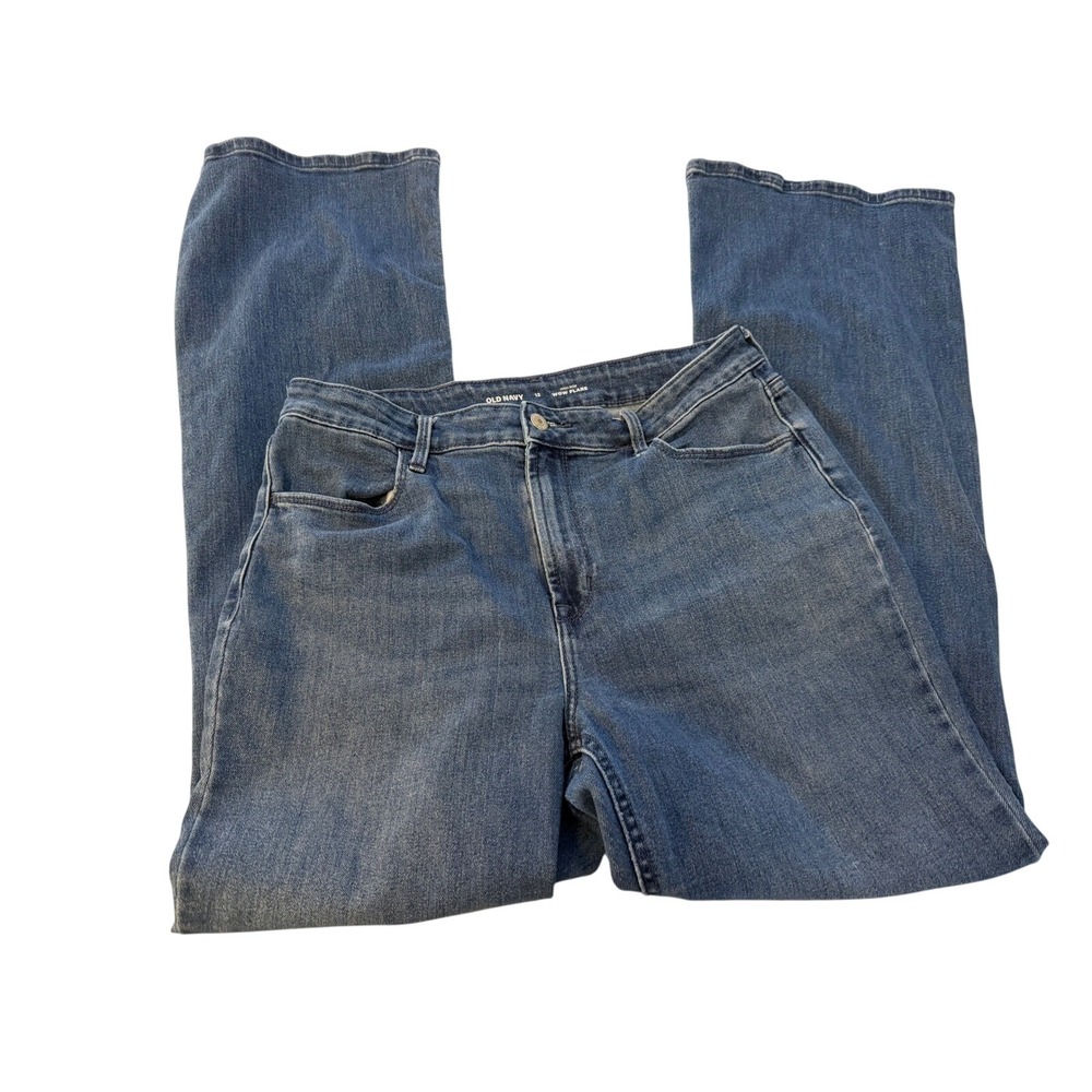 Old Navy High-Rise Wow Flare Jeans Womens 12 Medium Wash Blue Denim Pants